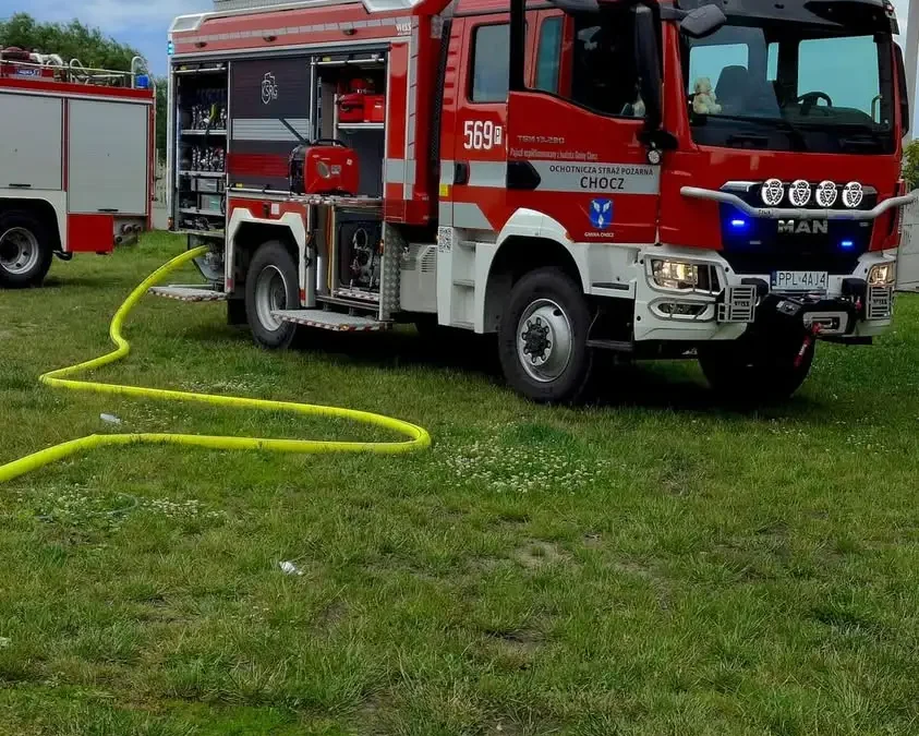 Pożar kotłowni w Nowolipsku – strażacy z OSP Chocz i OSP Kuźnia-Piła na miejscu