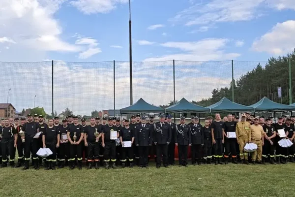 OSP Łysaków triumfuje w gminnych zawodach strażackich w Czerminie