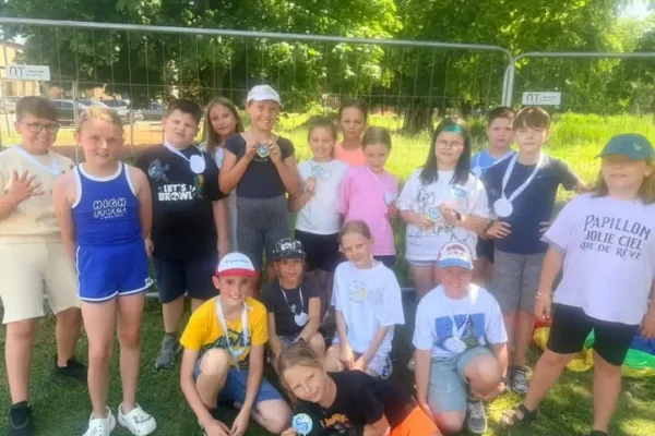 Lekkoatletyka na zakończenie cyklu „Dzieciaki z pasją” w szkole