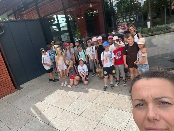 Uczniowie klas II odkrywali Wrocław – wizyta w Hydropolis i rejs po Odrze