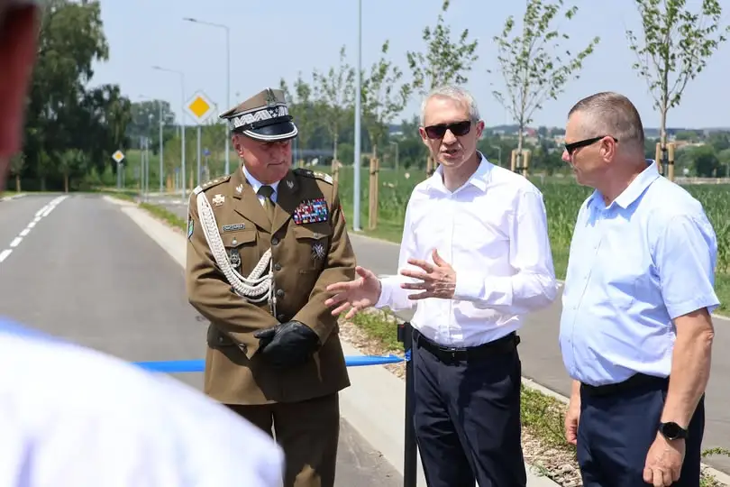 Nowa ulica w Pleszewie – otwarcie ul. Ludwika Bociańskiego w wojskowym fyrtlu