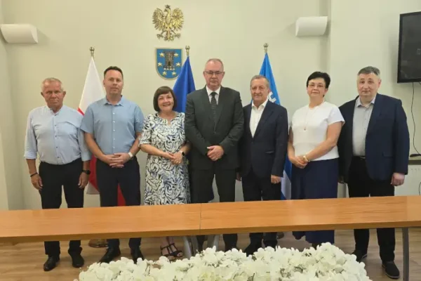 Rada Powiatu w Pleszewie jednogłośnie udzieliła absolutorium staroście i zarządowi