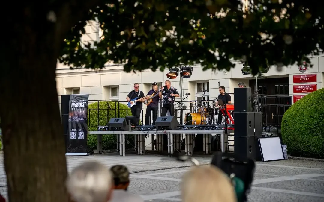 Muzyczna Strefa w Pleszewie: koncert KAJOA już w niedzielę na Rynku