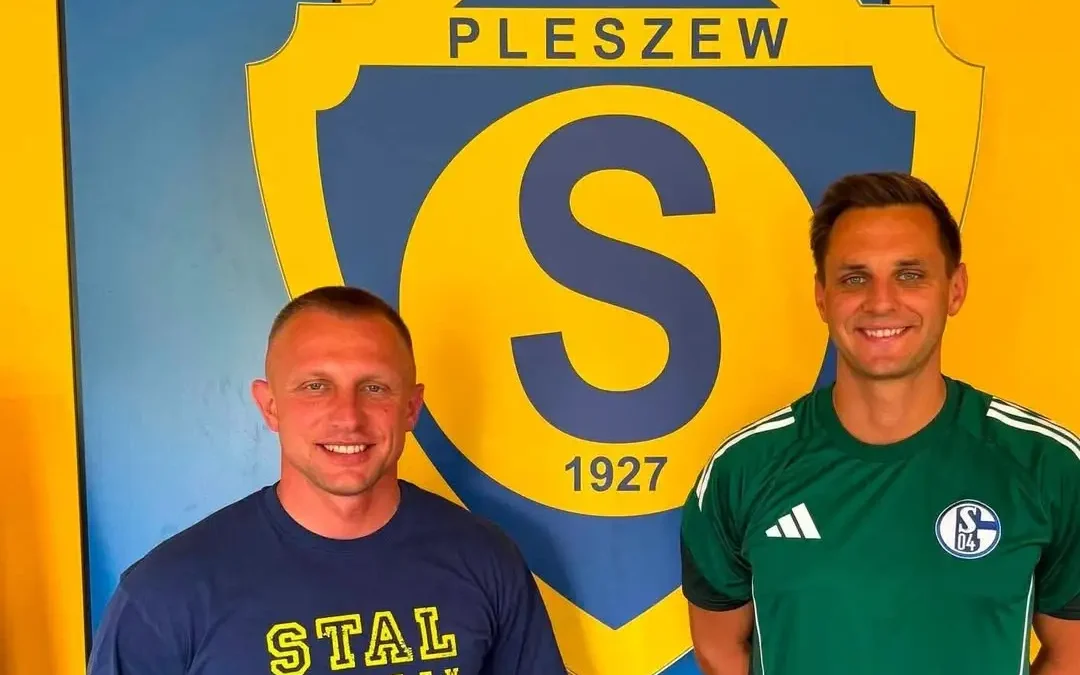 Akademia Stali Pleszew wymienia doświadczenia z trenerem Schalke 04