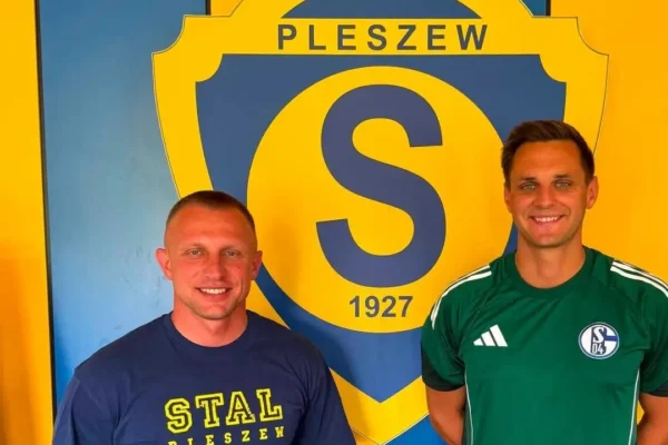 Akademia Stali Pleszew wymienia doświadczenia z trenerem Schalke 04