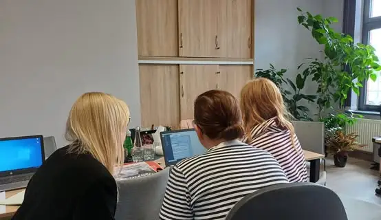 Bibliotekarze z Pleszewa uczyli się opracowywać druki ulotne