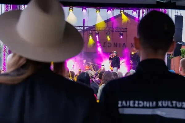 Koncert Jacka Mezo Mejera w Pleszewie – wstęp wolny!