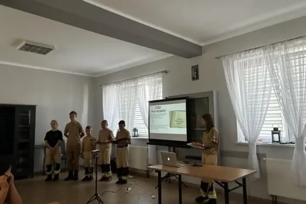 Warsztaty „Bezpieczny Dom” w Broniszewicach – praktyczna nauka ochrony życia