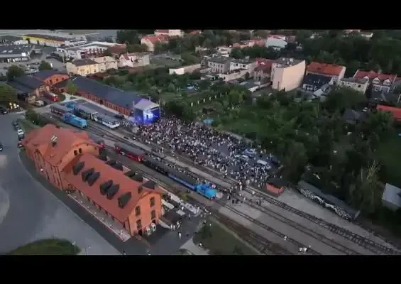 Koncert Jacka Mezo Mejera w Pleszewie – muzyczne wydarzenie przy Zajezdni Kultury