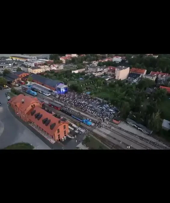 Koncert Jacka Mezo Mejera w Pleszewie – muzyczne wydarzenie przy Zajezdni Kultury