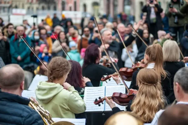 Koncert plenerowy w parku pałacowym już dziś o 17:00 – Chopin en Vacances