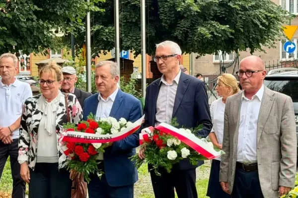 Dzień Solidarności i Wolności w Pleszewie: upamiętniono porozumienia sierpniowe