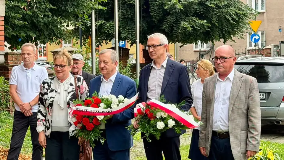 Dzień Solidarności i Wolności w Pleszewie: upamiętniono porozumienia sierpniowe
