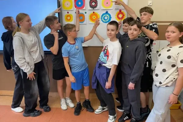 Dzień Kropki w pleszewskiej Jedynce – święto kreatywności i talentów
