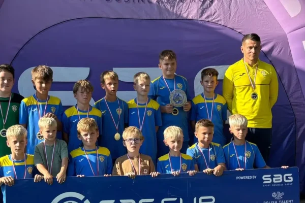 Rocznik 2016 Stali Pleszew z historycznym wynikiem w turnieju SBG Jarocin