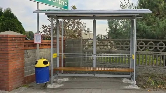 Nowe wiaty przystankowe w Kościelnej Wsi i Pleszówce