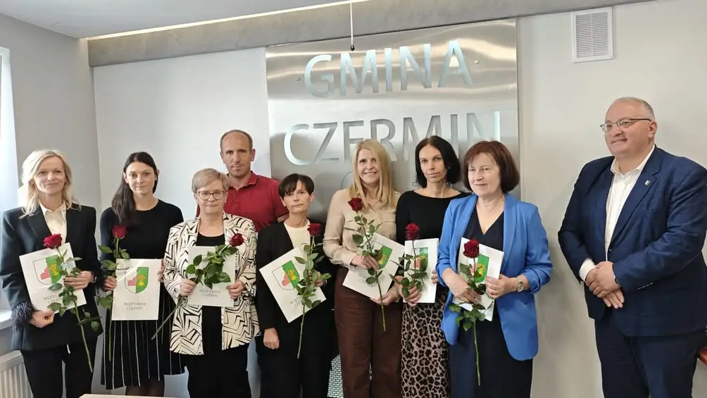 Dzień Edukacji Narodowej w Gminie Czermin – Wójt nagrodził nauczycieli