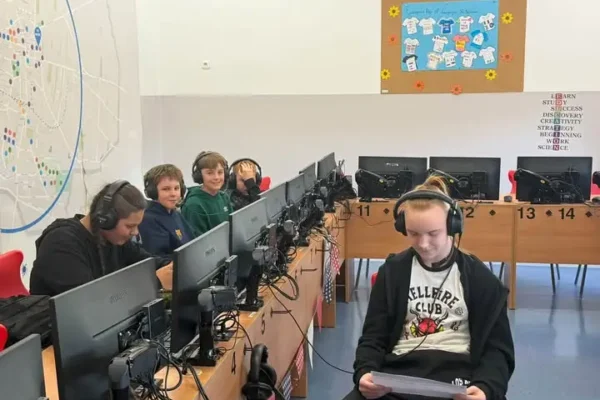 „Gorące krzesło” na lekcji angielskiego w pleszewskiej Jedynce