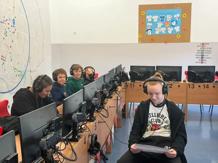 „Gorące krzesło” na lekcji angielskiego w pleszewskiej Jedynce