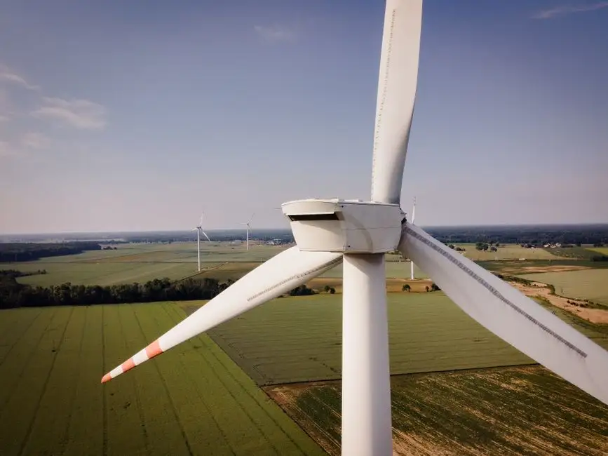 Elektrownie wiatrowe pod Raszkowem: decyzja środowiskowa z nowym terminem